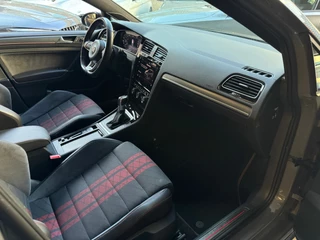 Volkswagen Golf – thumbnail 37