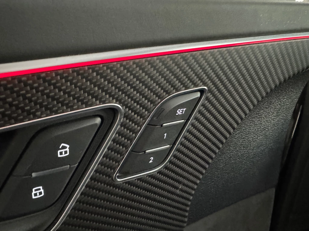 Audi RSQ8 – foto 23