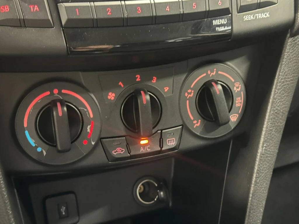 Suzuki Swift – foto 26