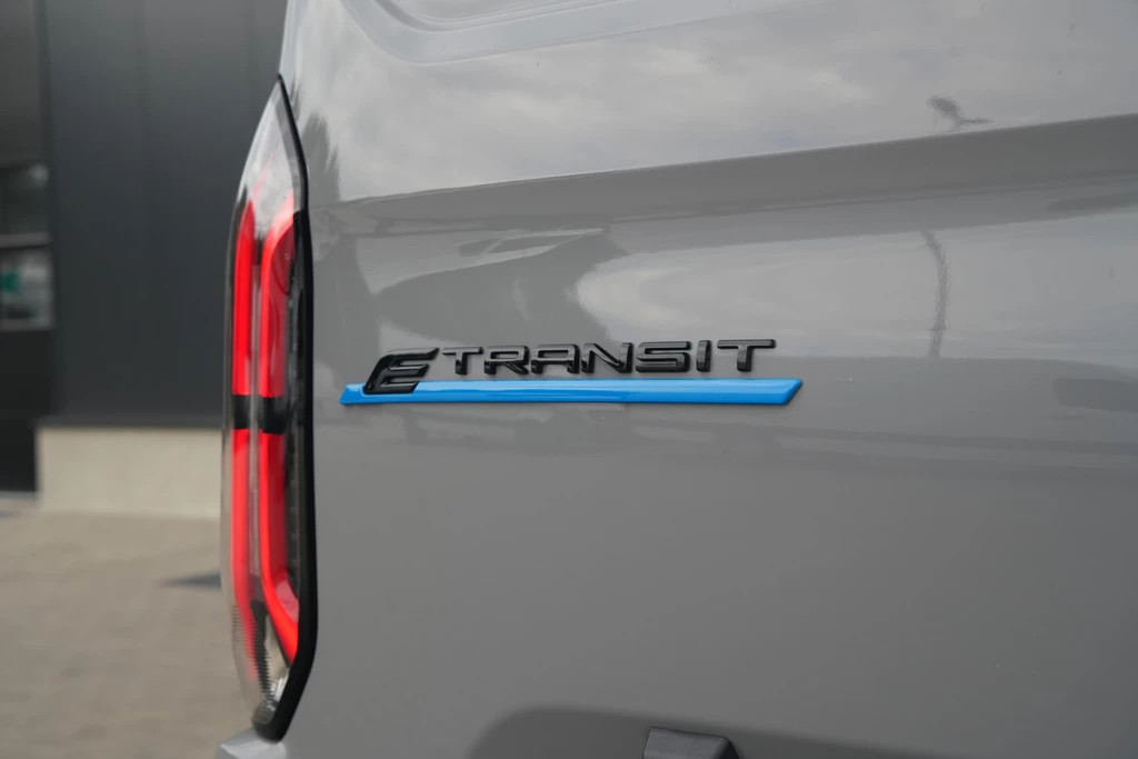 Ford E-Transit Custom – foto 27