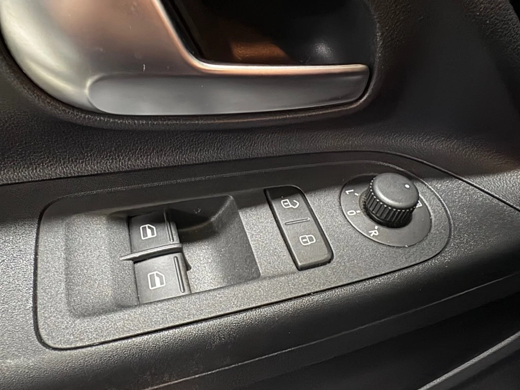 Volkswagen up! – foto 18