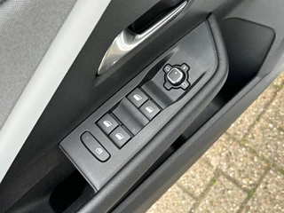 Opel Astra – thumbnail 22