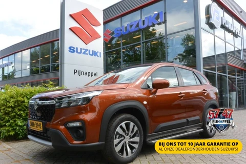 Suzuki S-Cross 1.4 Turbo Boosterjet met Treeplankset verlicht / Trekhaak / Navigatie