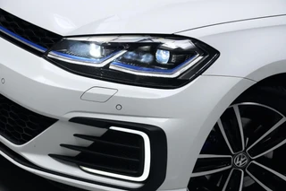Volkswagen Golf – thumbnail 23