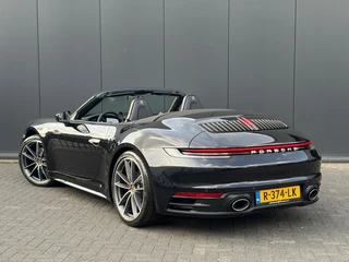 Porsche 911 – thumbnail 4