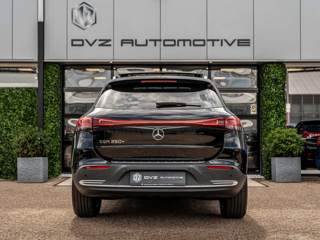 Mercedes-Benz EQA – foto 4