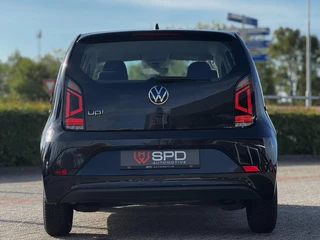 Volkswagen up! – thumbnail 3