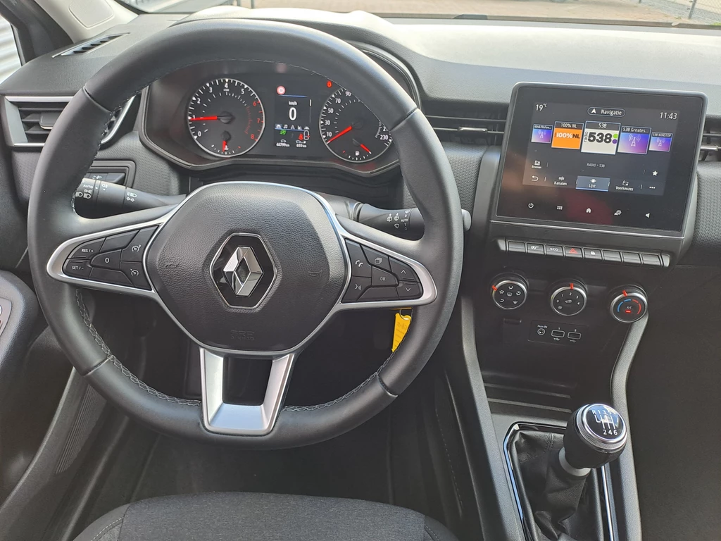 Renault Clio – foto 18