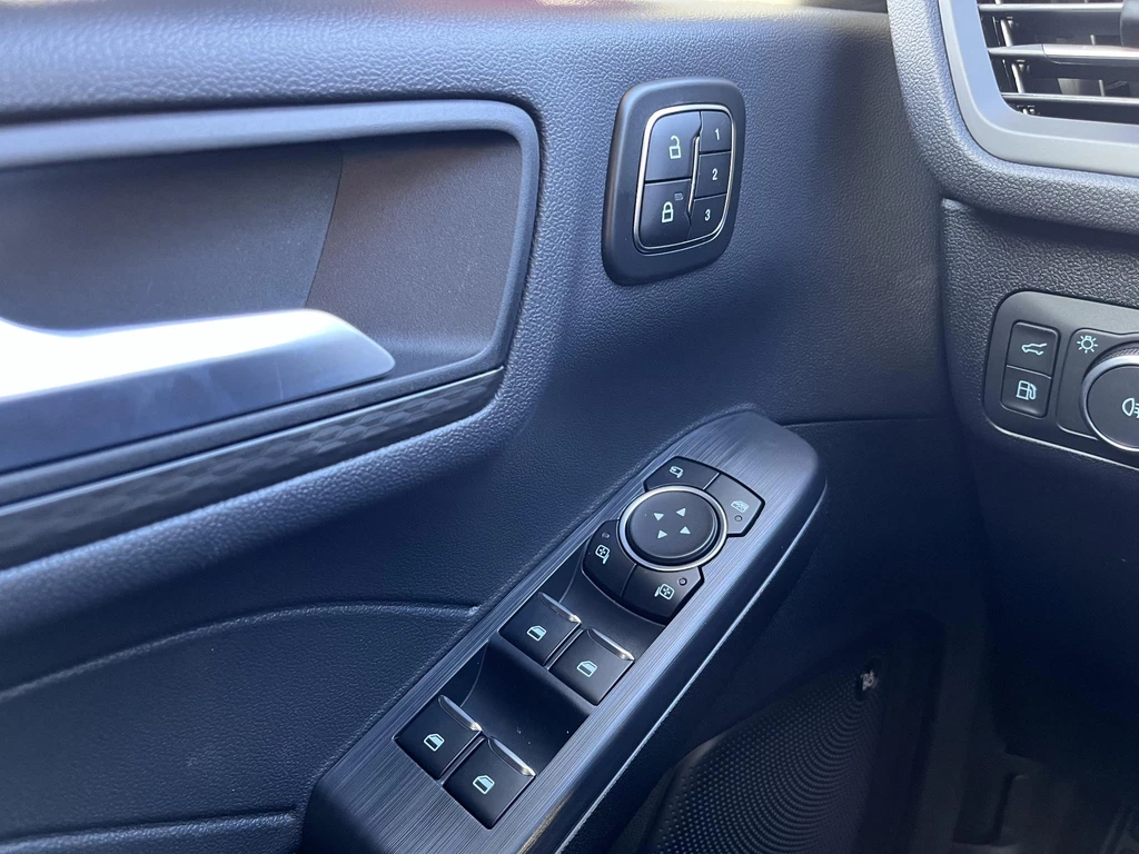 Ford Kuga – foto 21