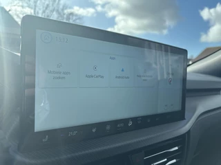 Ford Kuga – thumbnail 23