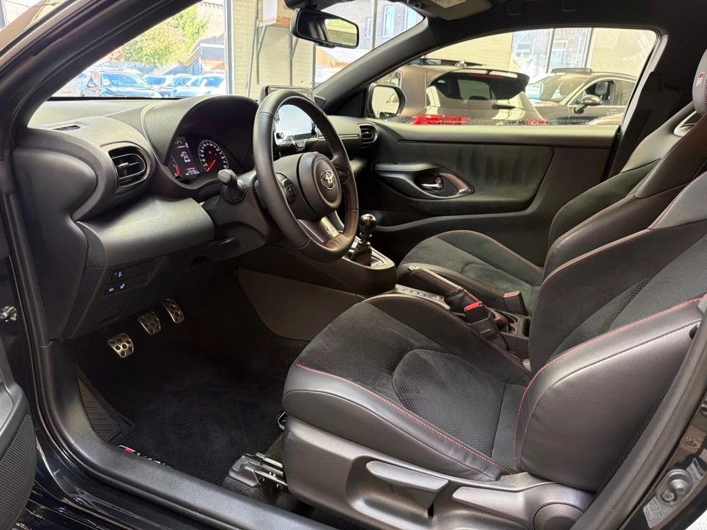 Toyota Yaris – foto 13