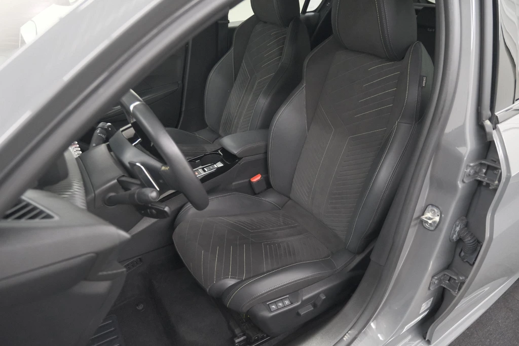 Peugeot 208 – foto 29