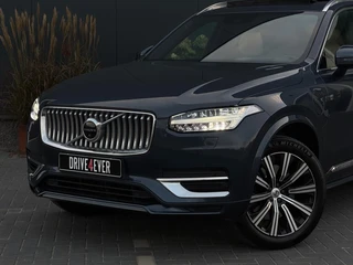 Volvo XC90 – thumbnail 2