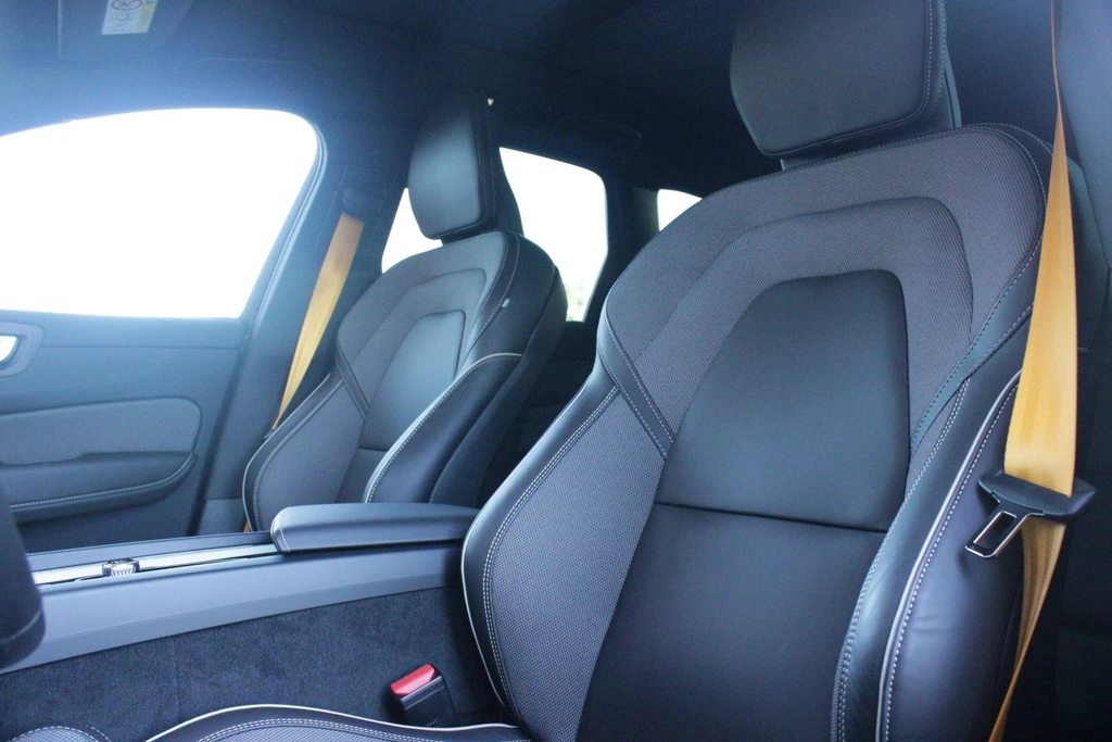 Volvo XC60 – foto 11