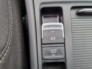 Volkswagen Golf – thumbnail 32