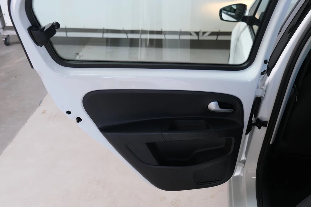 Volkswagen up! – foto 8