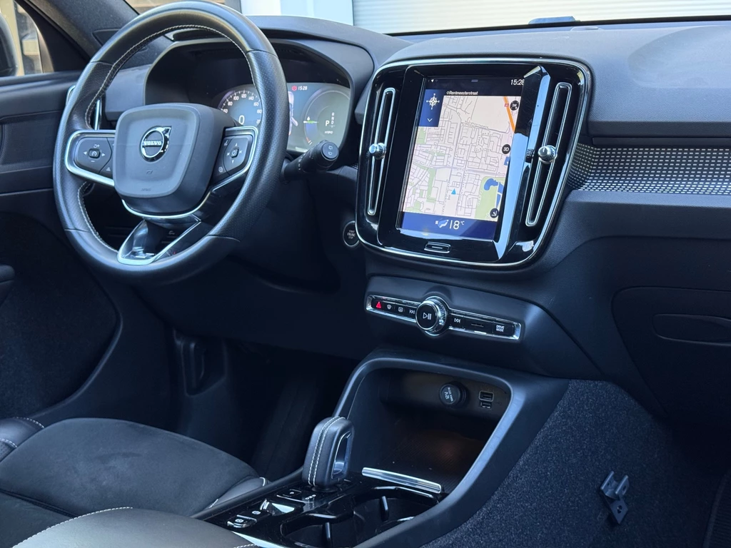 Volvo XC40 – foto 17