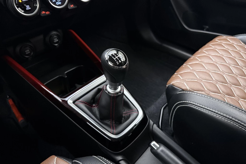 Suzuki Swift – foto 26