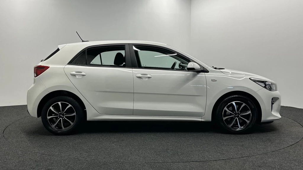 Kia Rio – foto 6