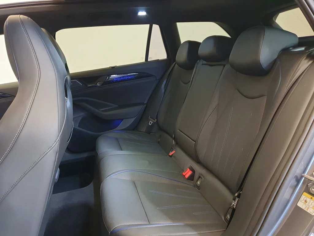 Volkswagen Passat – foto 29