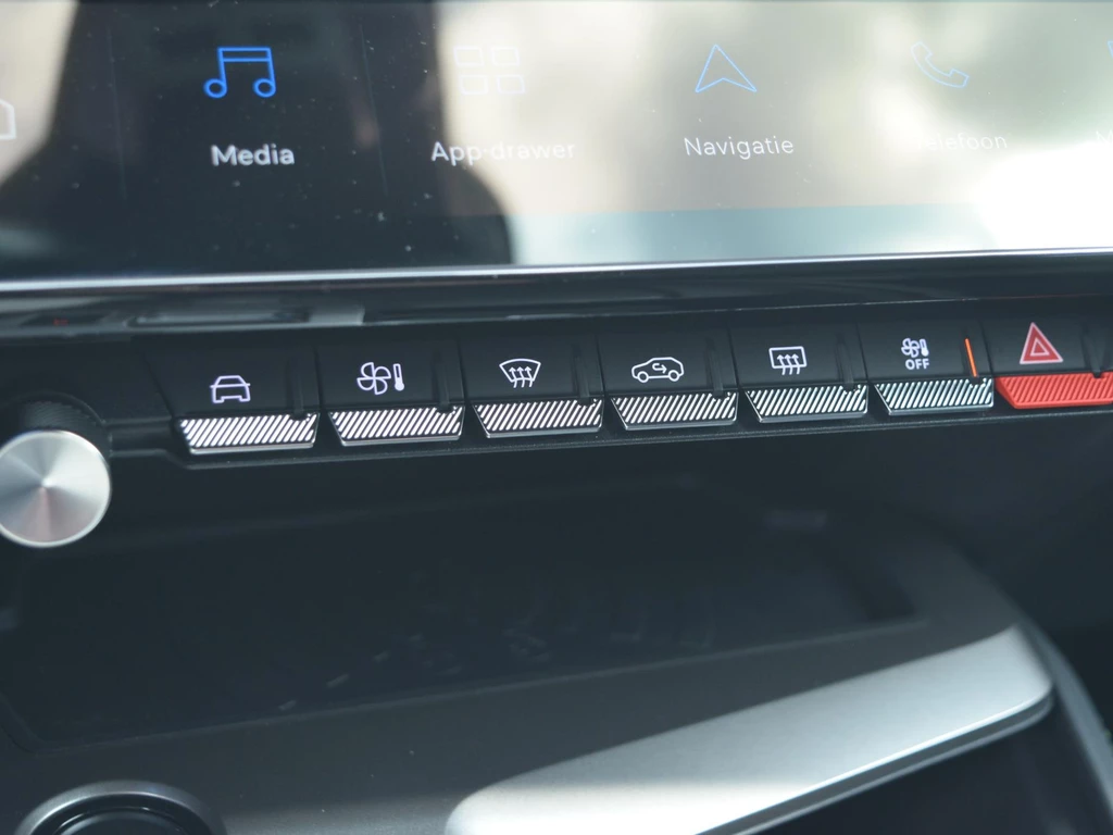 Peugeot 408 – foto 13