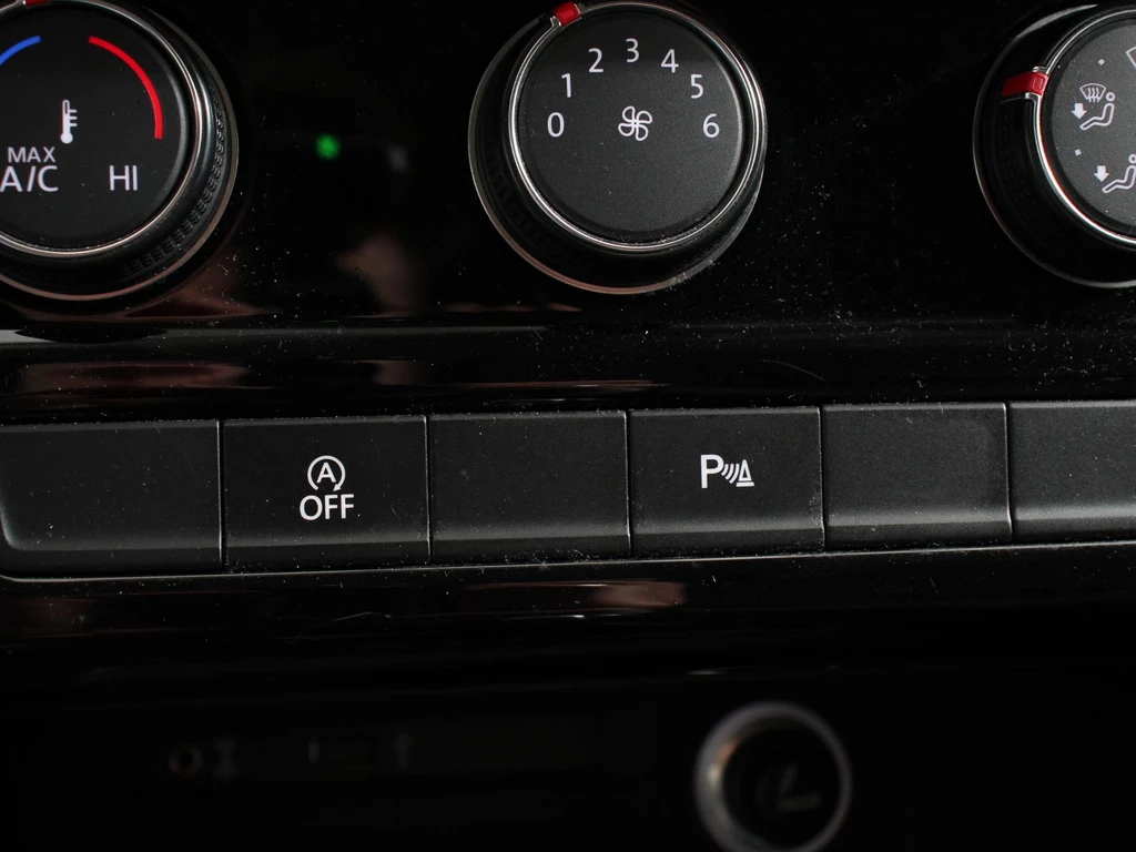 Volkswagen Touran – foto 25