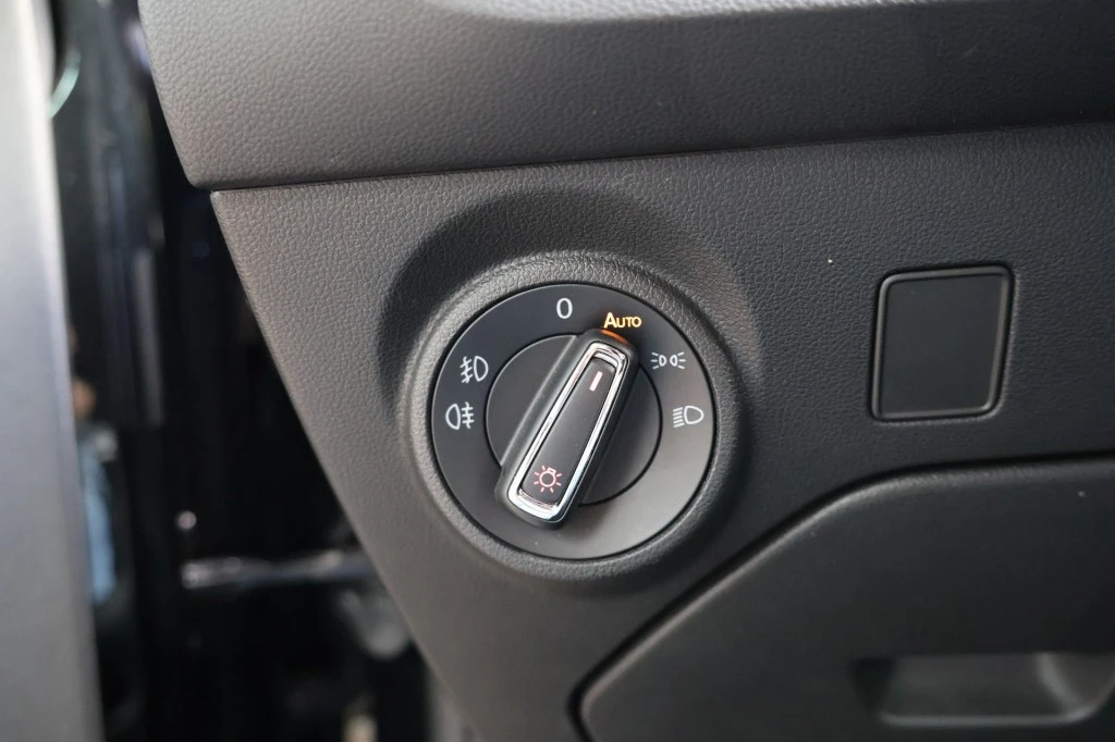 SEAT Leon – foto 16