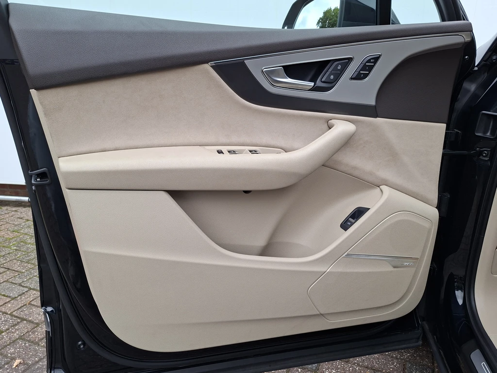 Audi Q7 – foto 44