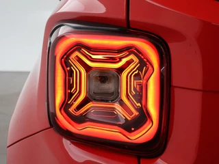 Jeep Renegade – thumbnail 19