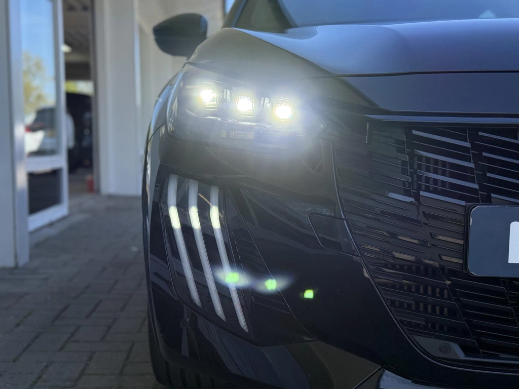 Peugeot 208 – foto 22