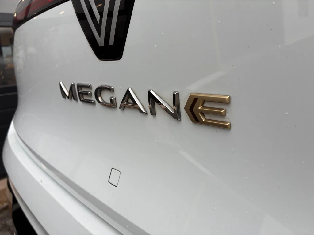 Renault Megane E-Tech – foto 33