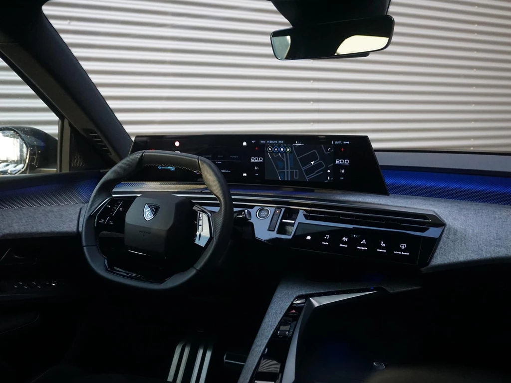 Peugeot e-3008 – foto 15