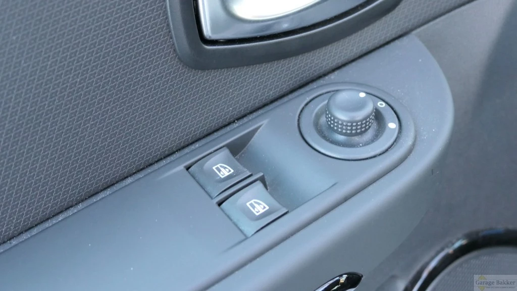 Renault Clio – foto 18