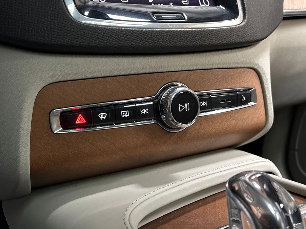 Volvo XC90 – foto 10