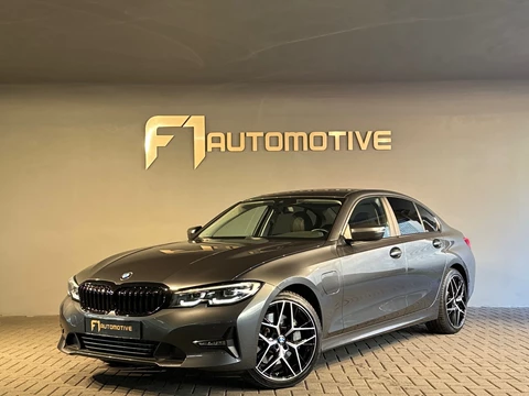 BMW 3-serie 330e High Executive Leder|CarPlay|NL Auto|NAP