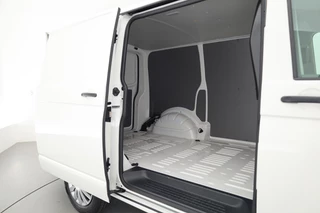 Volkswagen Transporter – thumbnail 25