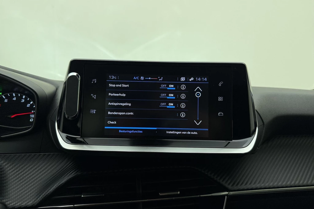 Peugeot 208 – foto 28