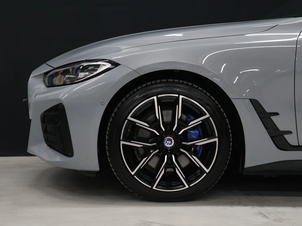 BMW i4 – foto 8
