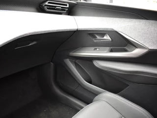 Peugeot e-3008 – thumbnail 24
