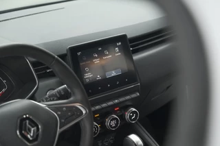 Renault Clio – thumbnail 68