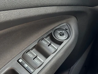 Ford C-MAX – thumbnail 6