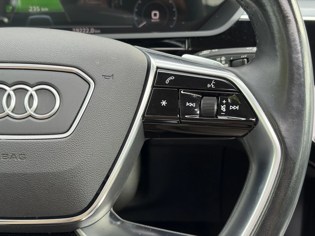 Audi e-tron – foto 24