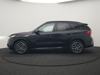 BMW X1 – thumbnail 3