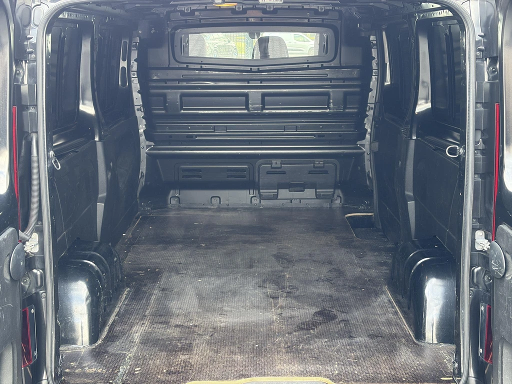 Renault Trafic – foto 12