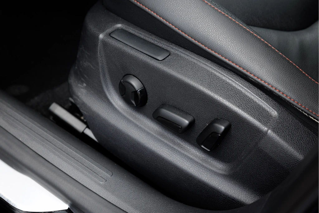 SEAT Leon – foto 21