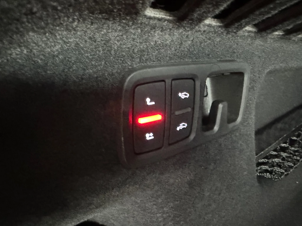 Audi RSQ8 – foto 20
