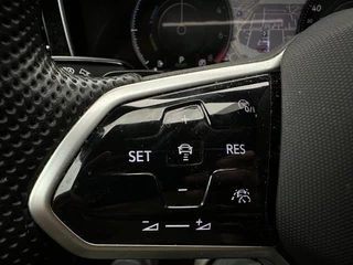Volkswagen Touareg – thumbnail 27