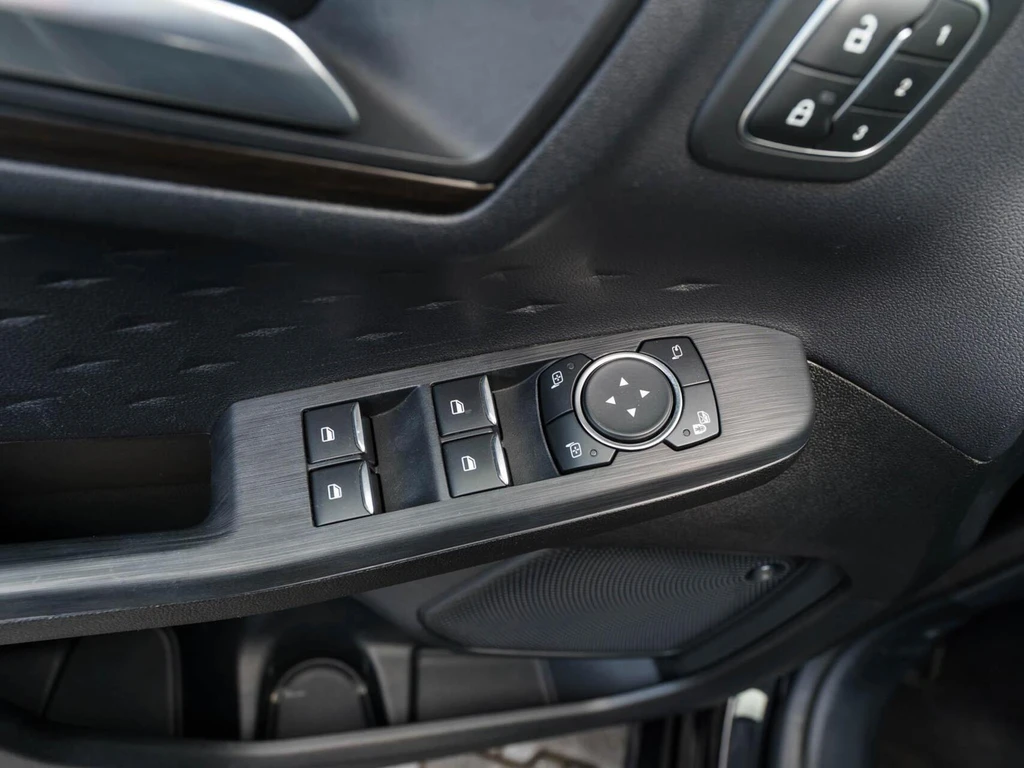Ford Kuga – foto 44