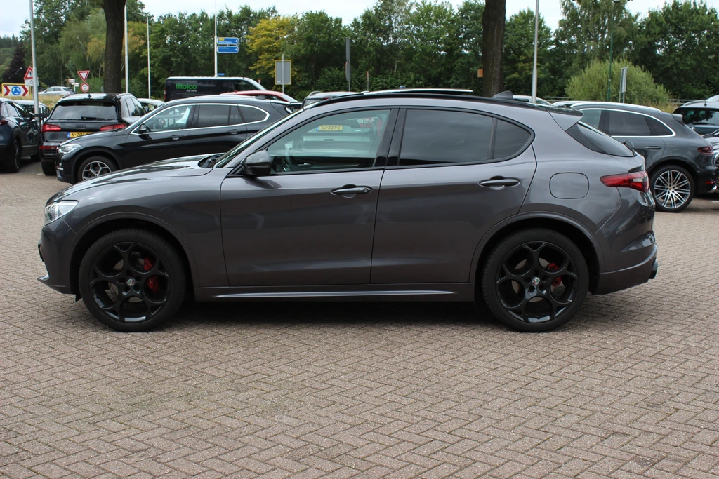 Alfa Romeo Stelvio – foto 2