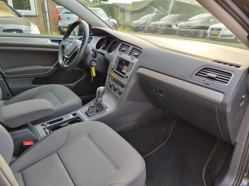 Volkswagen Golf – foto 13